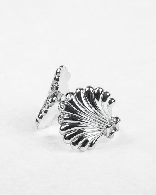 Saint Jacques Ring With Six Diamonds 14K White Gold